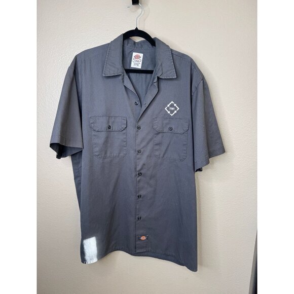 Dickies Men's TMI Gray Shirt Size XL short sleeve collared button down polyester - Picture 2 of 7